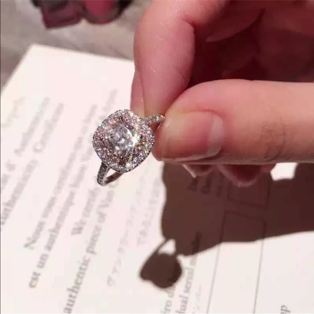 🎉BLACK FRIDAY SALE! 🎉 Engagement Ring 😍 - Picture 2 of 2
